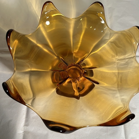 Auburn glass bowl, 10 inches round - Picture 5 of 5